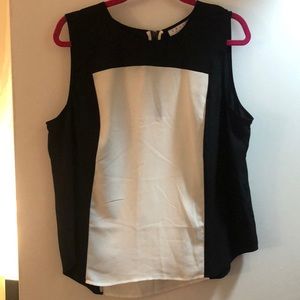 Black and White top